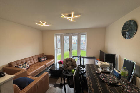 Brookbridge Road, Wigan, WN2 4 bed semi