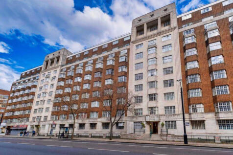 Studio flat for sale