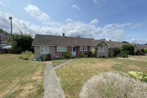 Charnwood Road, Leckhampton, Cheltenham 5 bed detached bungalow for sale