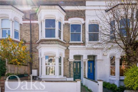 Elm Park, Brixton Hill 2 bed apartment for sale