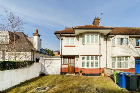 4 bedroom semi-detached house for sale