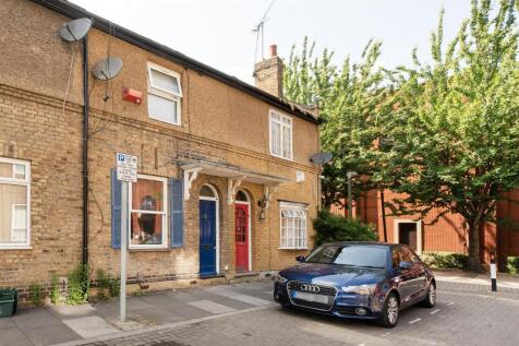 Grove Road, Ealing, W5 3 bed cottage for sale