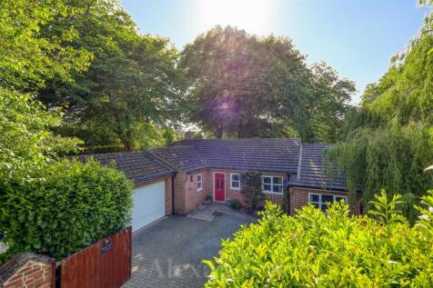 4 bedroom bungalow for sale