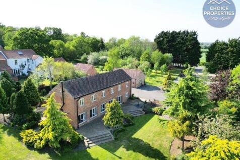 Kenwick Hill, Louth LN11 4 bed barn conversion for sale