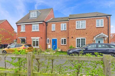Peregrine Way, Louth LN11 2 bed terraced house for sale