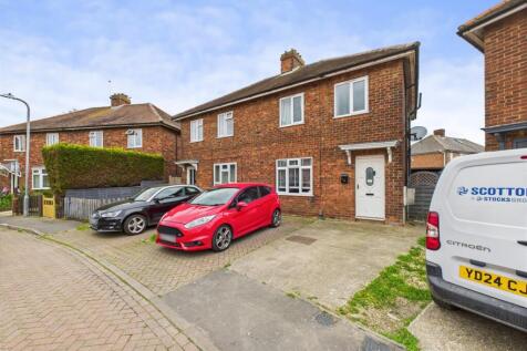 3 bedroom property for sale