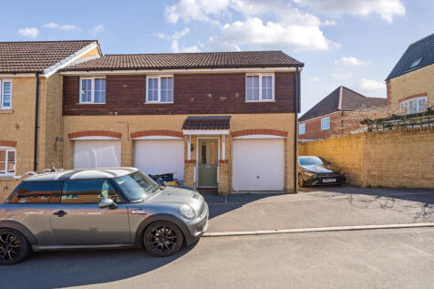 2 bedroom semi-detached house for sale