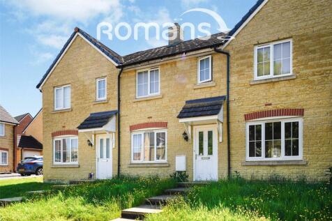 Mustang Way, Swindon 3 bed terraced house for sale