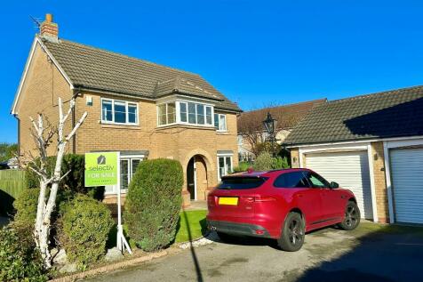 4 bedroom detached house for sale