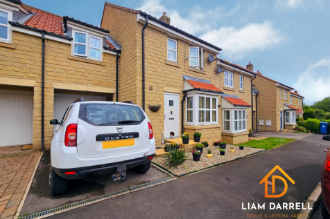 4 bedroom terraced house for sale
