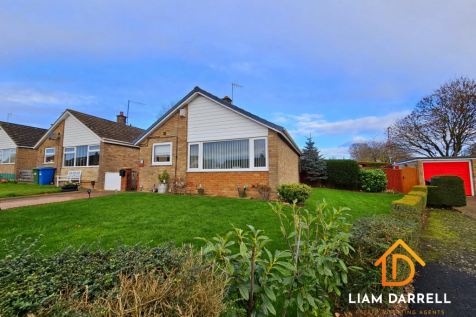 2 bedroom detached bungalow for sale