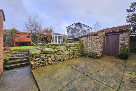 3 bedroom cottage for sale