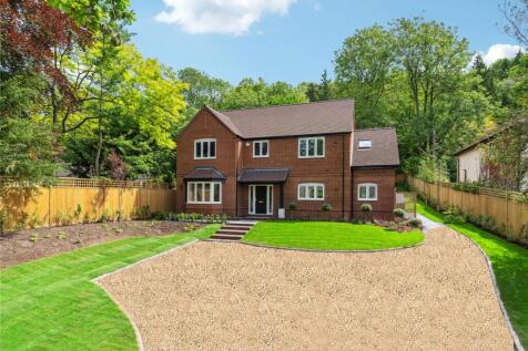 Boss Lane, Hughenden Valley, High... 5 bed detached house for sale