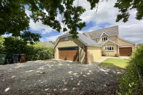 Silver Street, Minety 5 bed detached house for sale