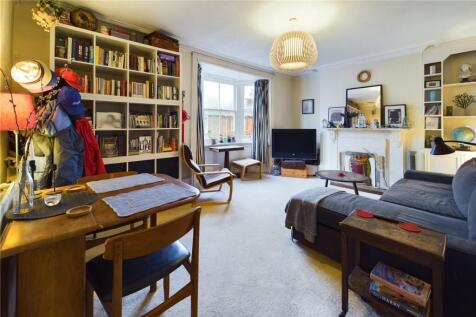 Pound Street, Newbury, Berkshire, RG14 1 bed apartment for sale