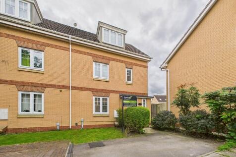 Parkland Crescent, Kingswood, HU7 3 bed semi