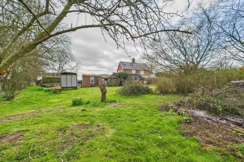 Wrights Cottages, Elstronwick, HU12 2 bed semi