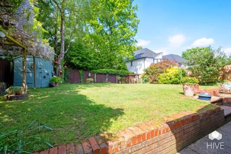 Lake Road, Verwood BH31 4 bed detached house for sale