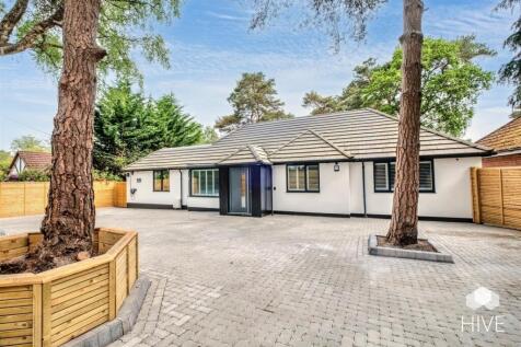 Boundary Lane, St. Leonards BH24 5 bed bungalow for sale