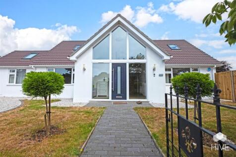 Winton Way, New Milton BH25 4 bed detached house for sale