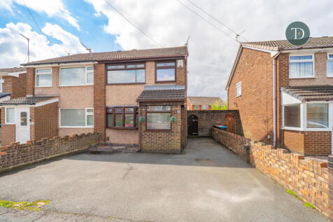 3 bedroom semi-detached house for sale