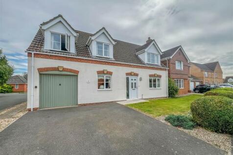 Meadow Walk, Spalding PE12 4 bed detached house for sale