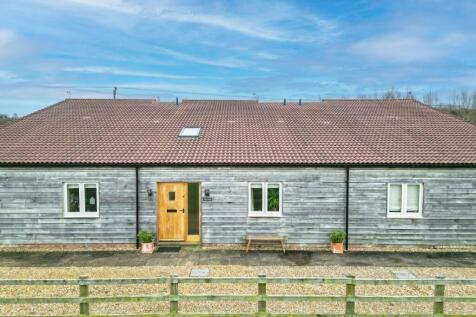 Lockinge, Wantage, OX12 3 bed barn conversion for sale