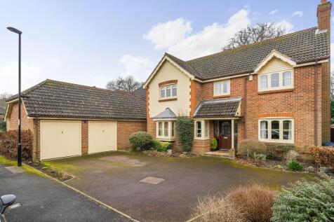 Postmill Close, Croydon 4 bed detached house for sale