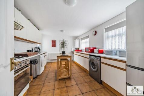 Victoria Road, Ramsgate 3 bed detached house for sale