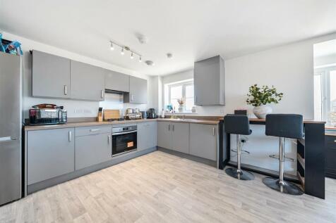 1 Pictor Drive, Margate 2 bed apartment for sale