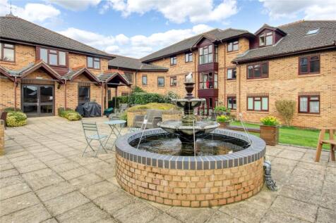 St. Christophers Gardens, Ascot... 1 bed apartment for sale