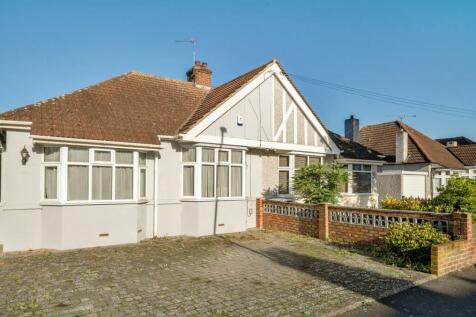 2 bedroom semi-detached bungalow for sale