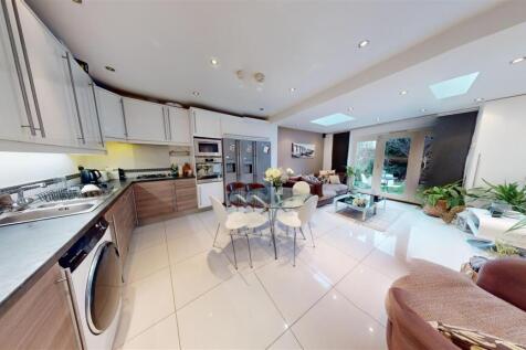 Denison Road, London SW19 3 bed terraced house for sale