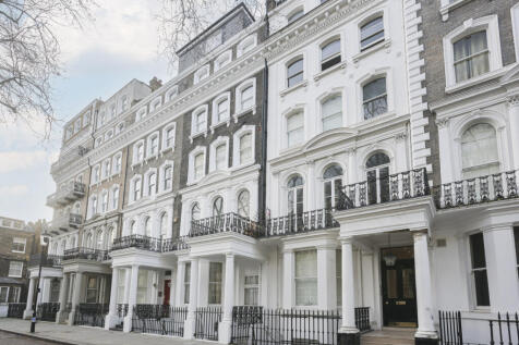 Beaufort Gardens, Knightsbridge, SW3 1 bed apartment for sale