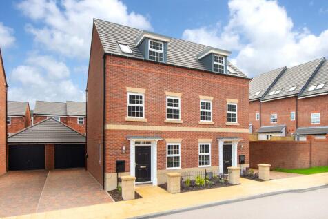 GREENWOOD at Kings Park Fence Avenue... 3 bed semi