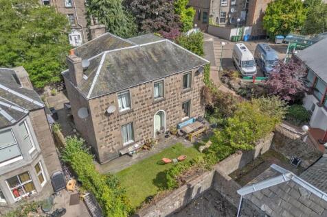 Westfield Place, Dundee DD1 2 bed apartment for sale