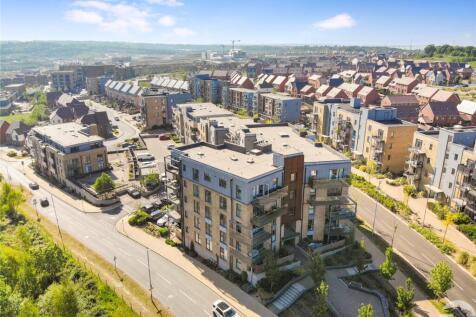 Castle Hill Drive, Castle Hill... 2 bed flat for sale