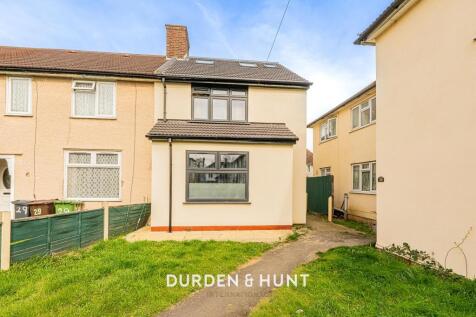 Amesbury Road, Dagenham, RM9 3 bed end of terrace house for sale