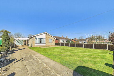 3 bedroom detached bungalow for sale