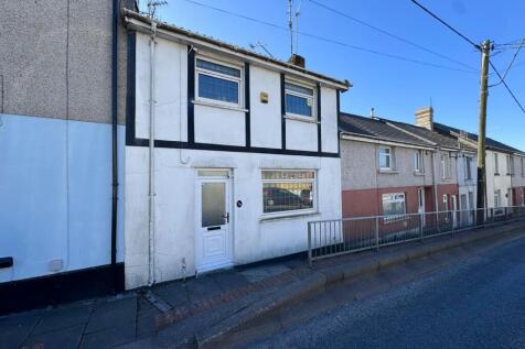 Dowlais Top, Merthyr Tydfil CF48 2 bed terraced house for sale