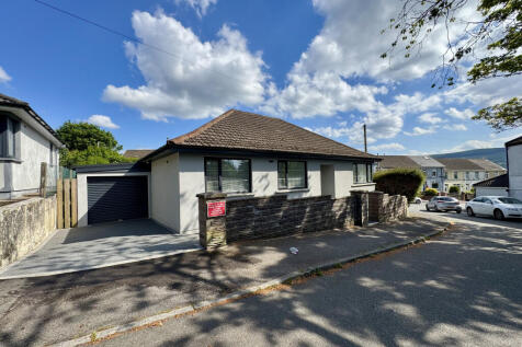 Merthyr Tydfil CF47 3 bed detached bungalow for sale