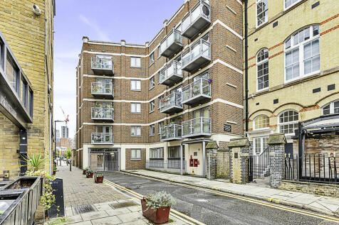 Hoxton Square, Hoxton, London, N1 2 bed apartment for sale
