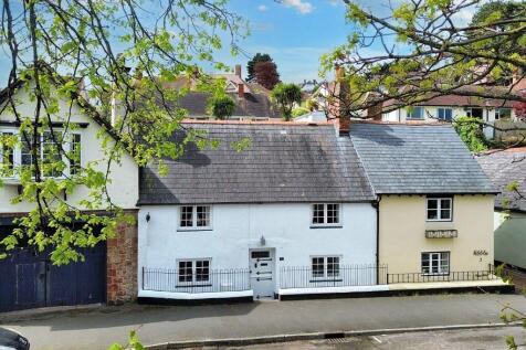 2 bedroom cottage for sale