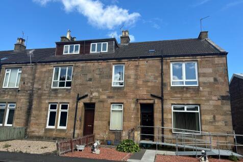 Studio flat for sale