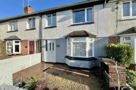 3 bedroom terraced house for sale