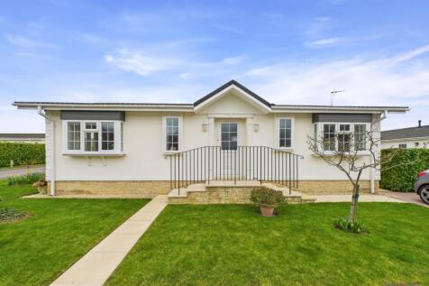 Cheltenham Road, Evesham WR11 2 bed detached house for sale