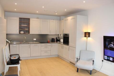 1 bedroom flat for sale