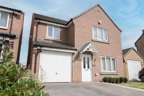 Chartwell Gardens, Kingswood 4 bed detached house for sale