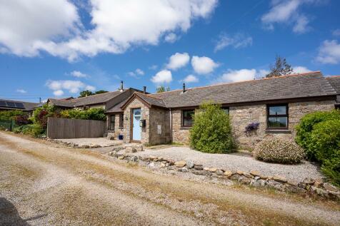 2 bedroom terraced bungalow for sale