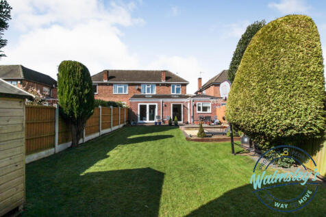 4 bedroom semi-detached house for sale